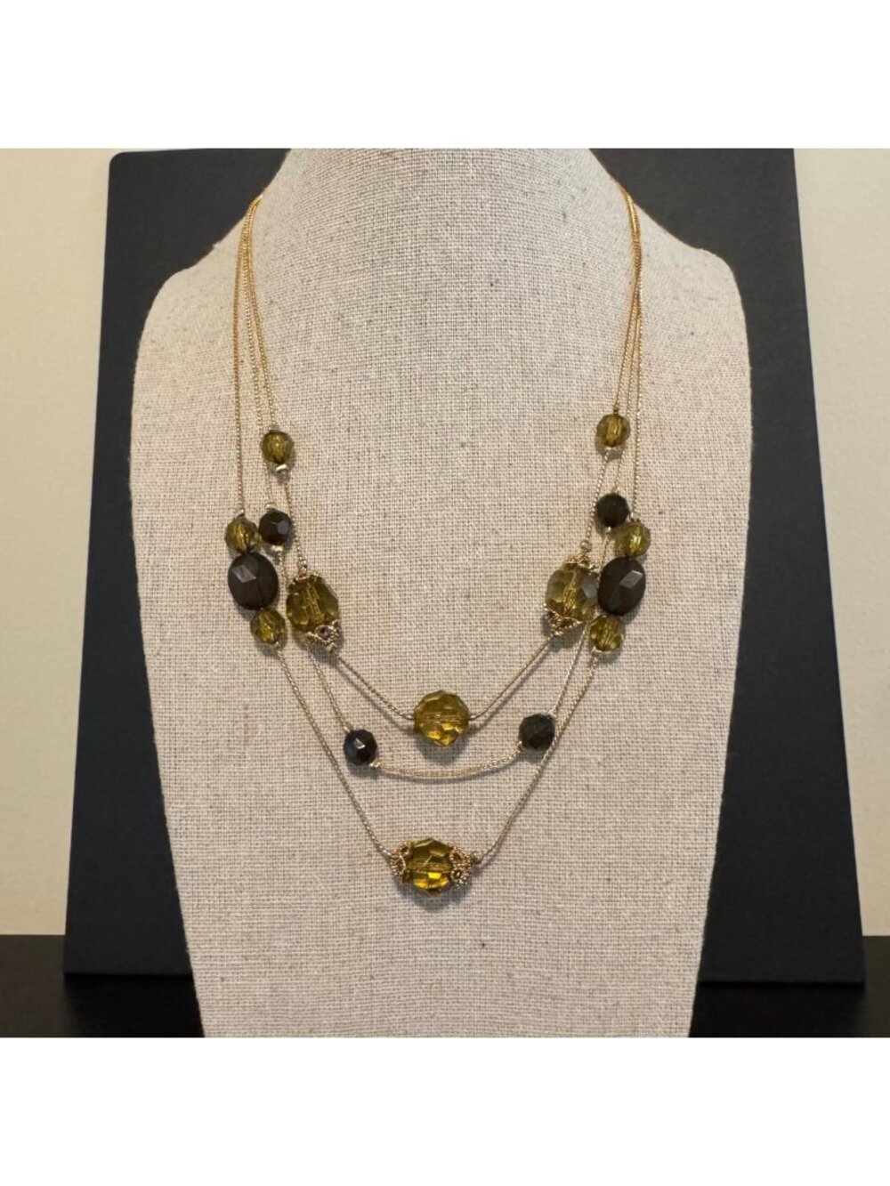 VTG Gold Tone Green & Brown Beaded Necklace Size 16" Length